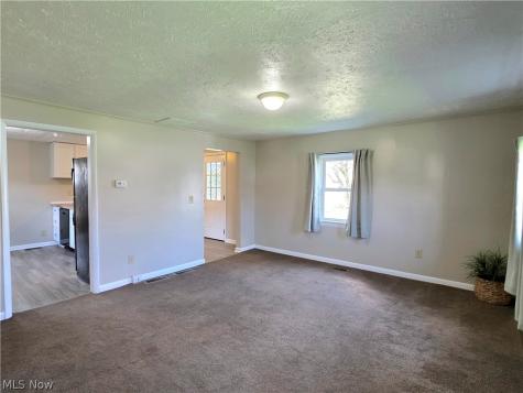 391 Louise Avenue Kent OH 44240