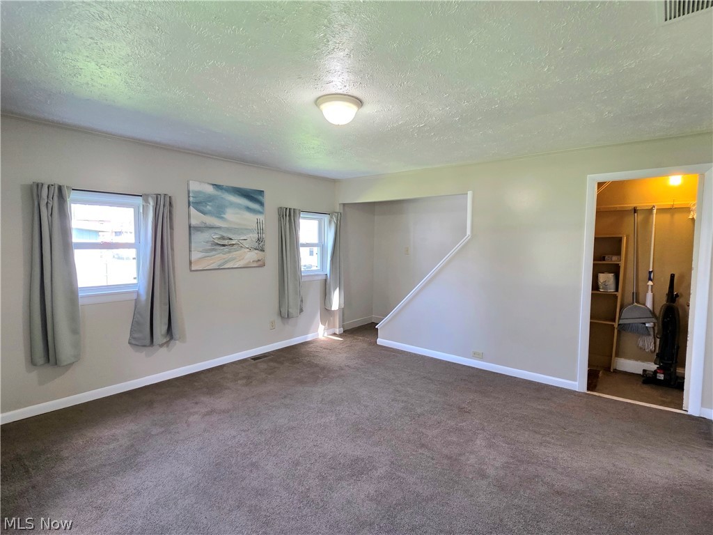 391 Louise Avenue Kent OH 44240