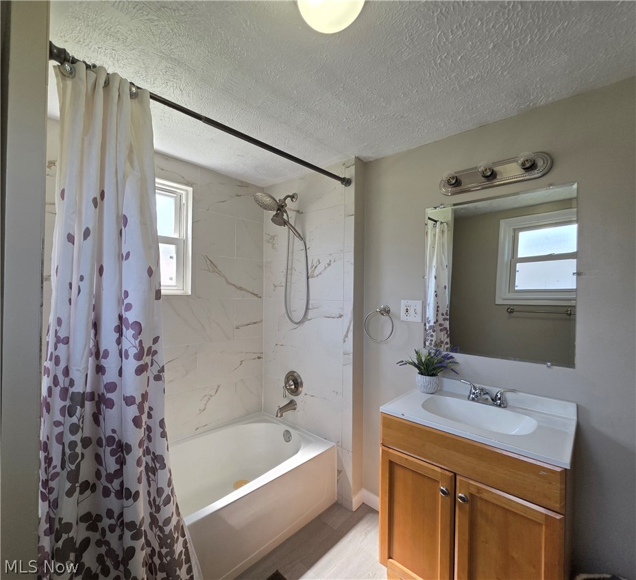 391 Louise Avenue Kent OH 44240