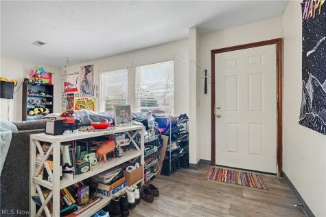 1503 Whitehall Boulevard Kent OH 44240