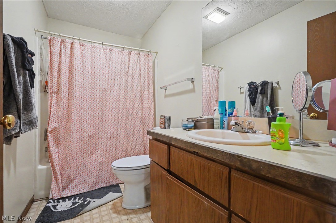 1503 Whitehall Boulevard Kent OH 44240