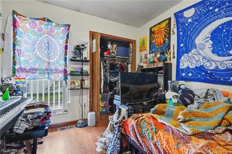 1503 Whitehall Boulevard Kent OH 44240