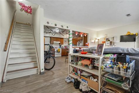 1503 Whitehall Boulevard Kent OH 44240