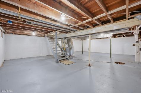 1613 Lillian Road Stow OH 44224