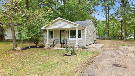 1613 Lillian Road Stow OH 44224
