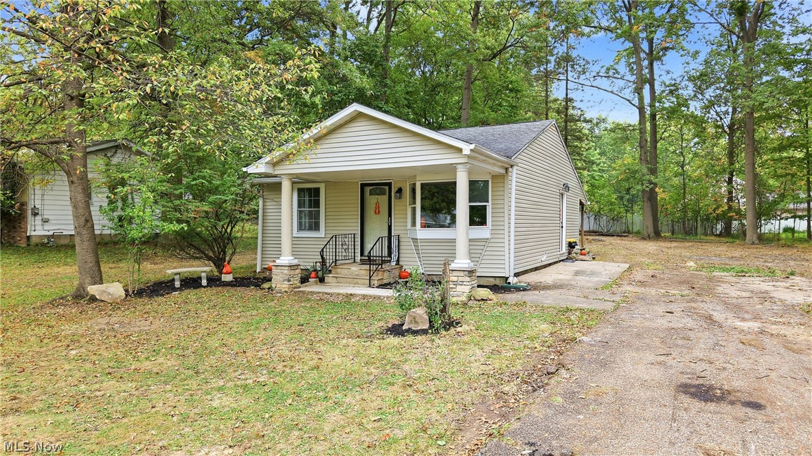 1613 Lillian Road Stow OH 44224