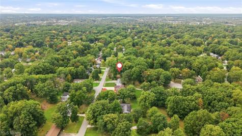 1613 Lillian Road Stow OH 44224