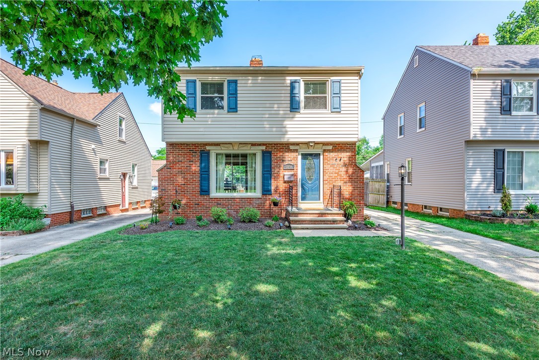 5896 Hodgman Drive Parma Heights OH 44130