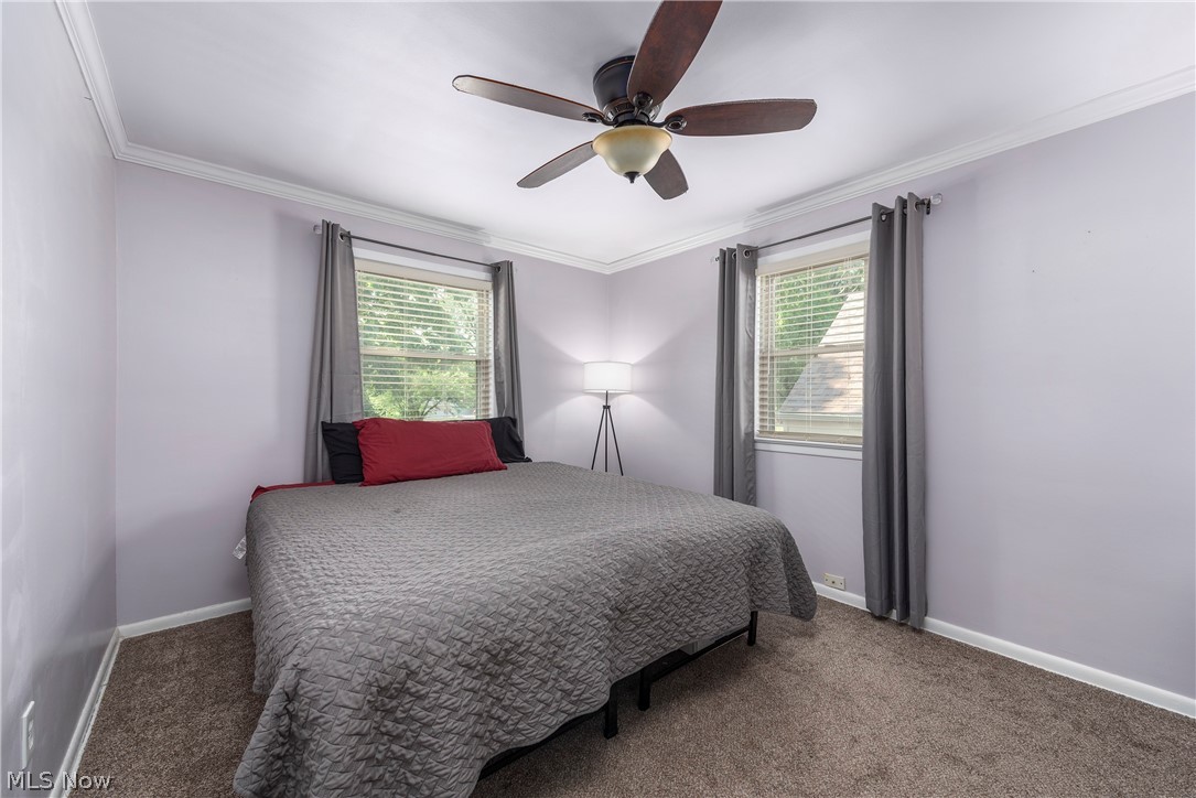 5896 Hodgman Drive Parma Heights OH 44130