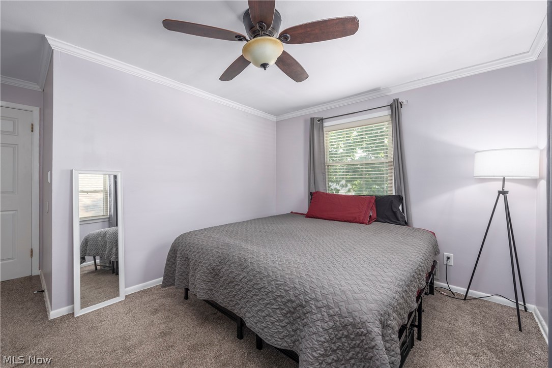 5896 Hodgman Drive Parma Heights OH 44130