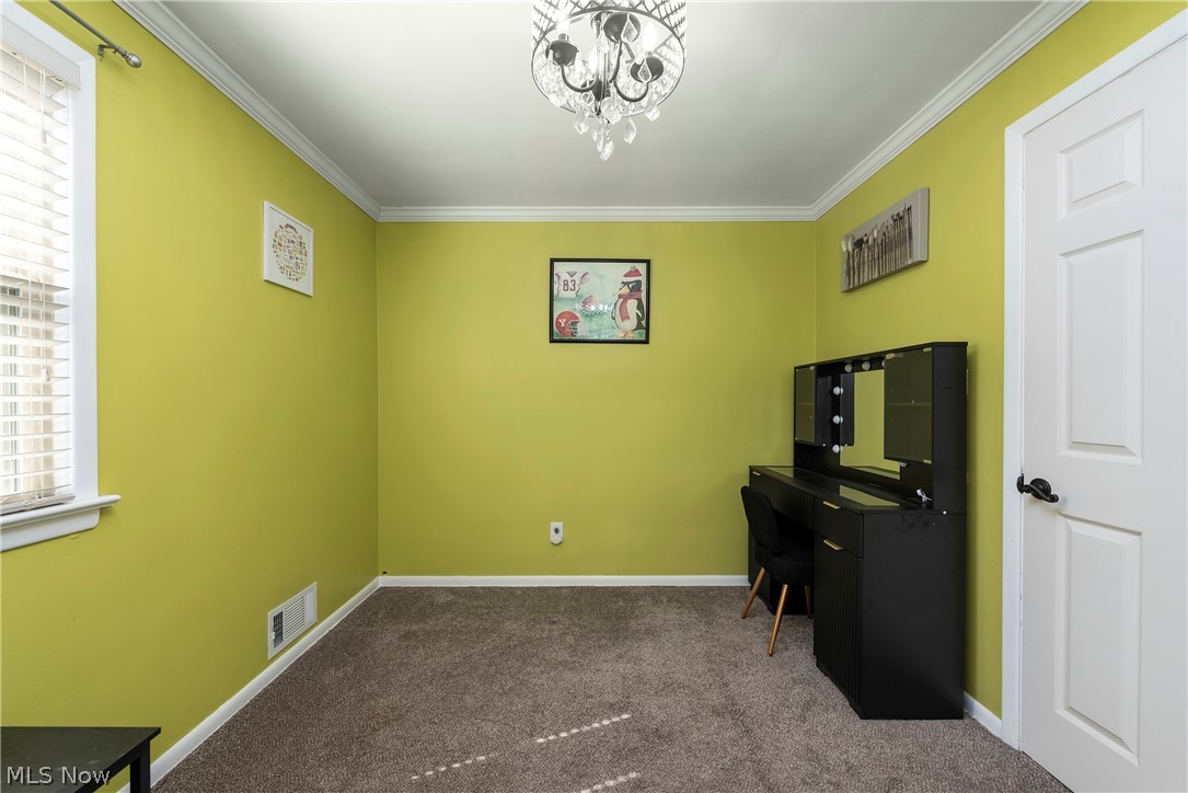 5896 Hodgman Drive Parma Heights OH 44130