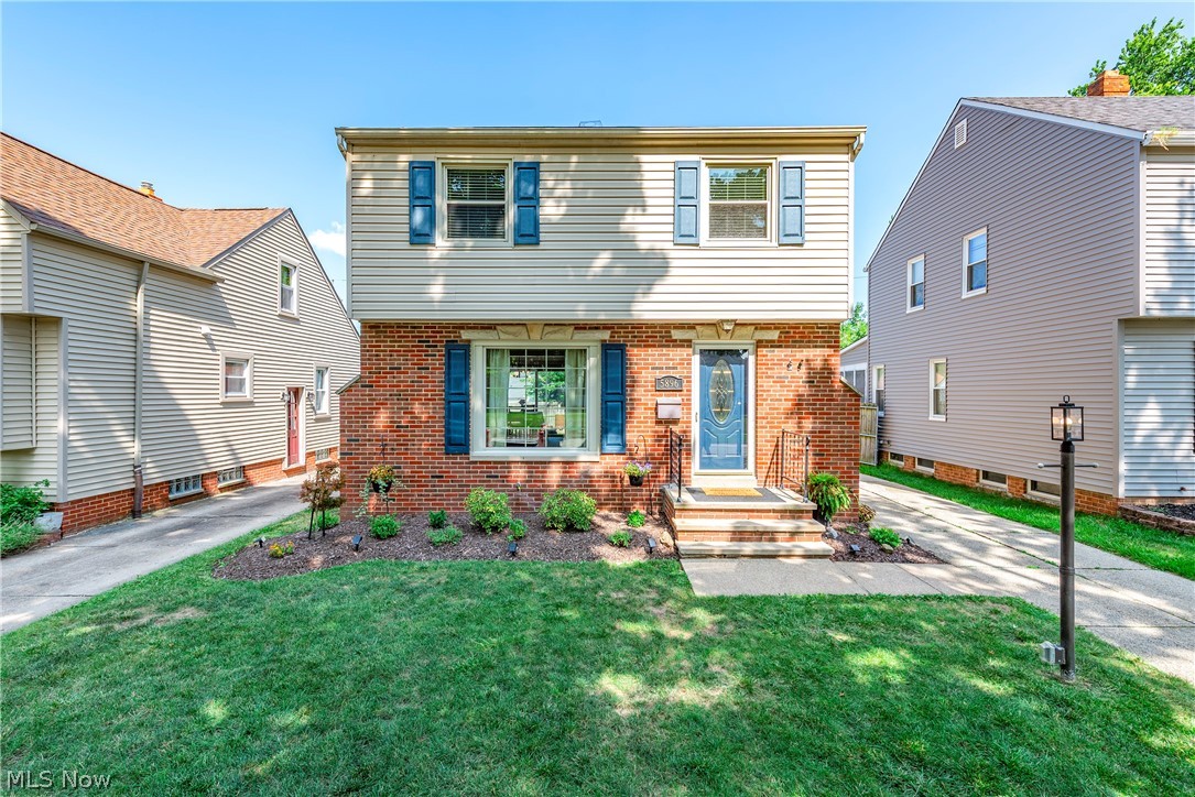 5896 Hodgman Drive Parma Heights OH 44130