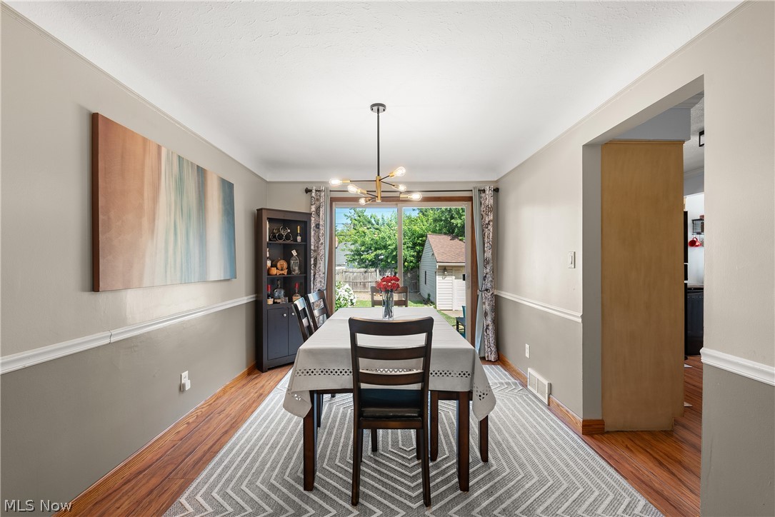 5896 Hodgman Drive Parma Heights OH 44130