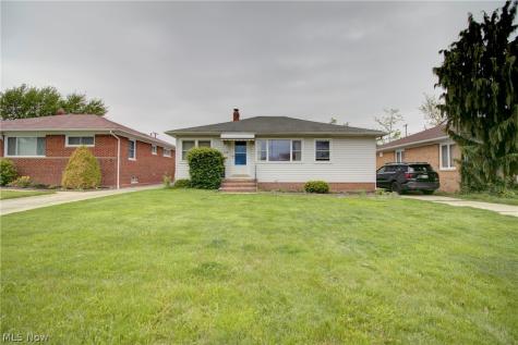 2118 Brookdale Avenue Parma OH 44134