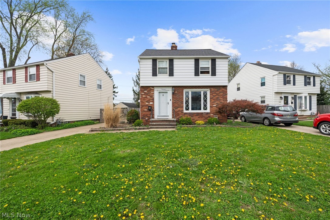 7906 Kenton Avenue Parma OH 44129