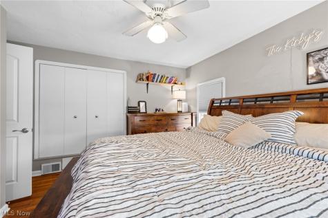 7906 Kenton Avenue Parma OH 44129