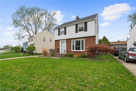 7906 Kenton Avenue Parma OH 44129