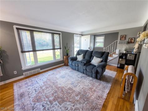 7906 Kenton Avenue Parma OH 44129