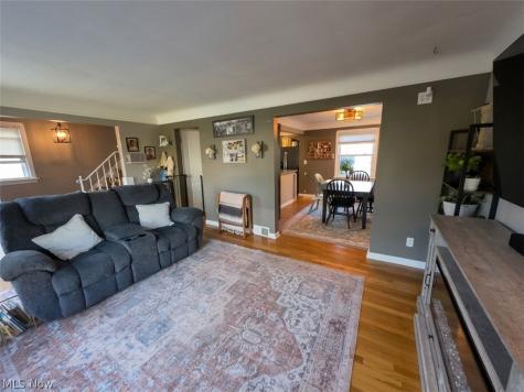 7906 Kenton Avenue Parma OH 44129