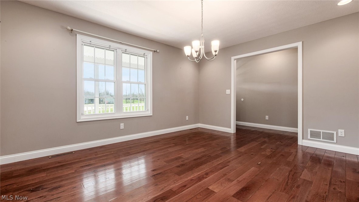 2435 Freedom Lane Zanesville OH 43701