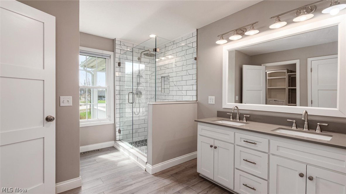 2435 Freedom Lane Zanesville OH 43701