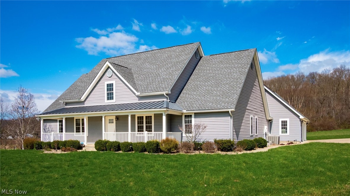 2435 Freedom Lane Zanesville OH 43701