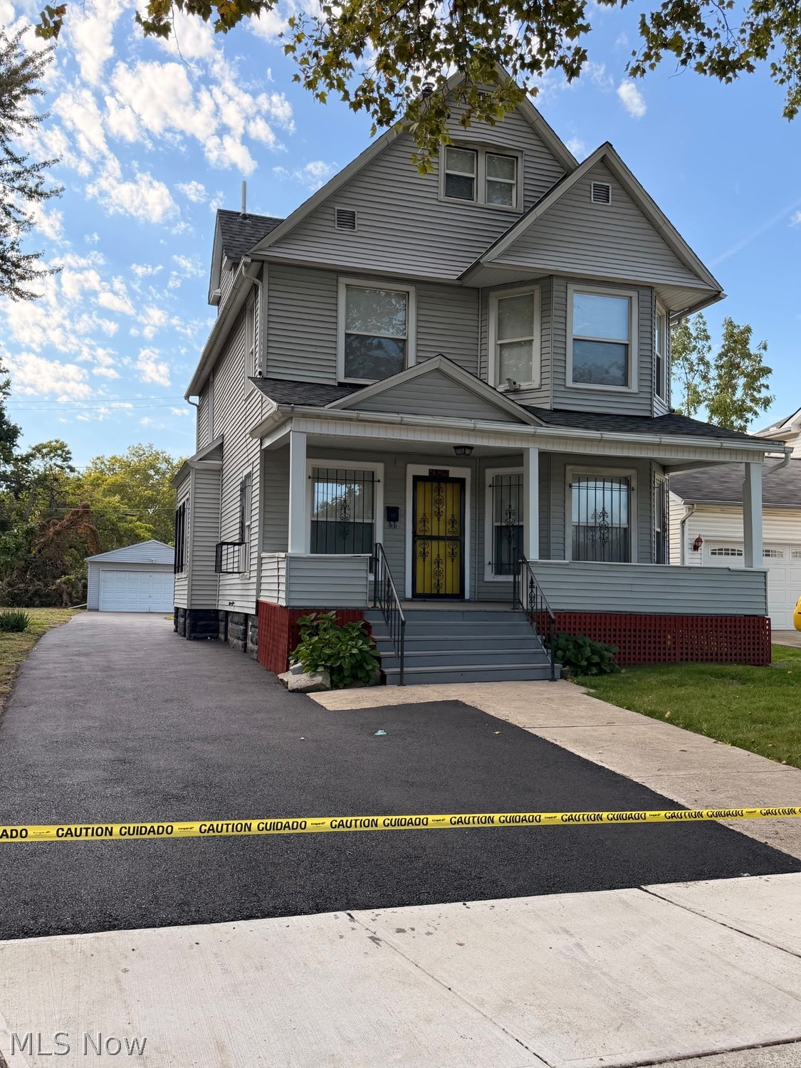 1524 E 82nd Street Cleveland OH 44103