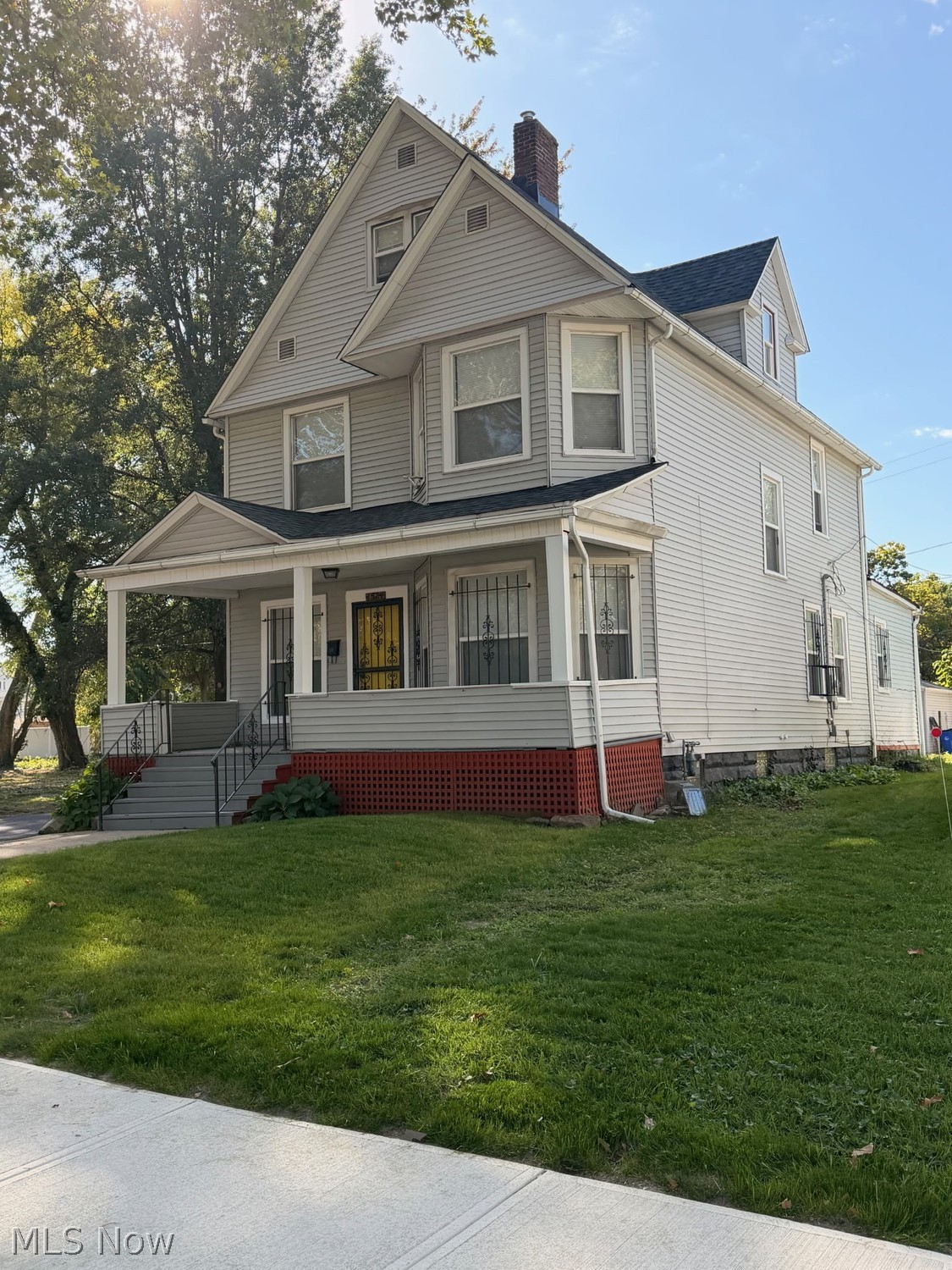 1524 E 82nd Street Cleveland OH 44103