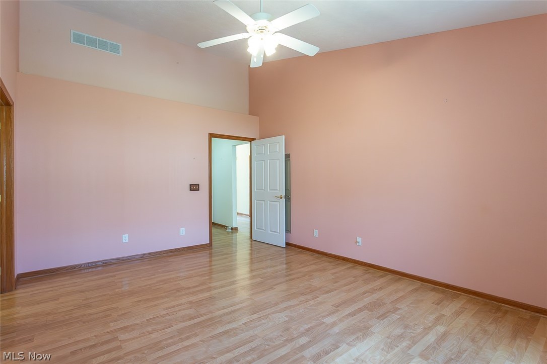 457 Harvest Lane Seven Hills OH 44131
