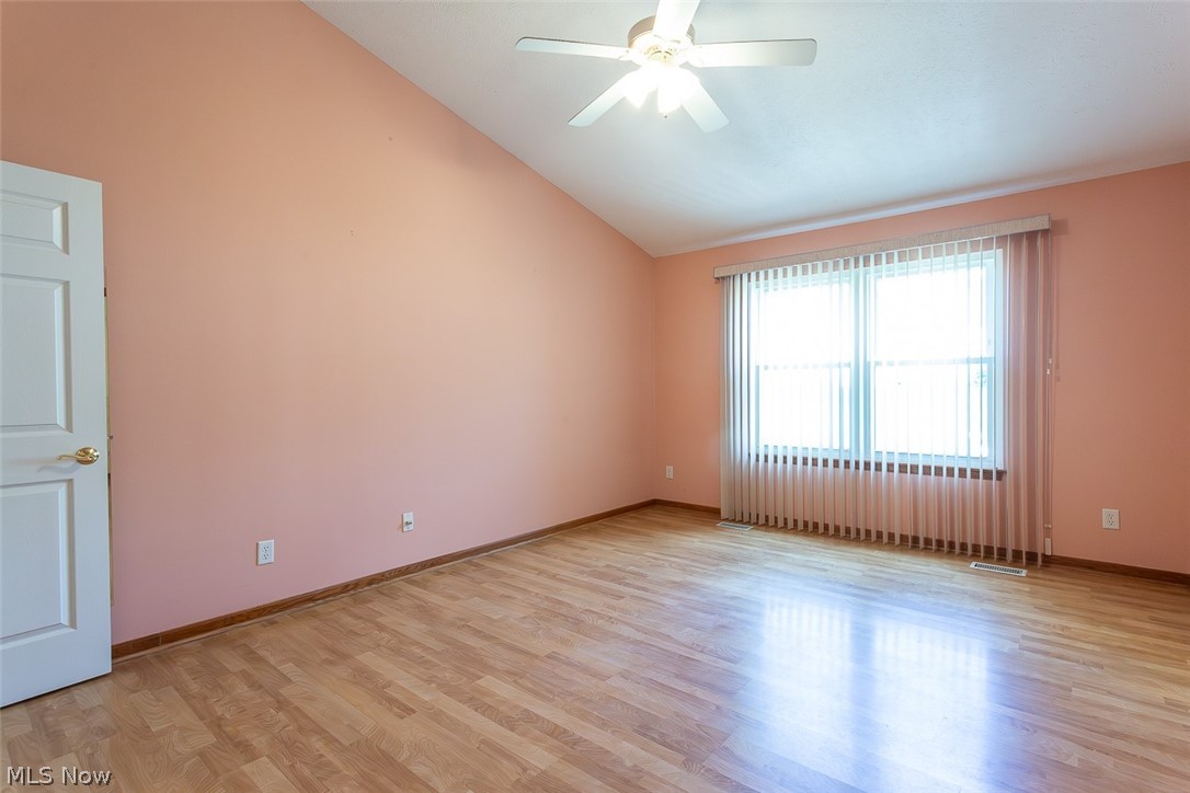 457 Harvest Lane Seven Hills OH 44131
