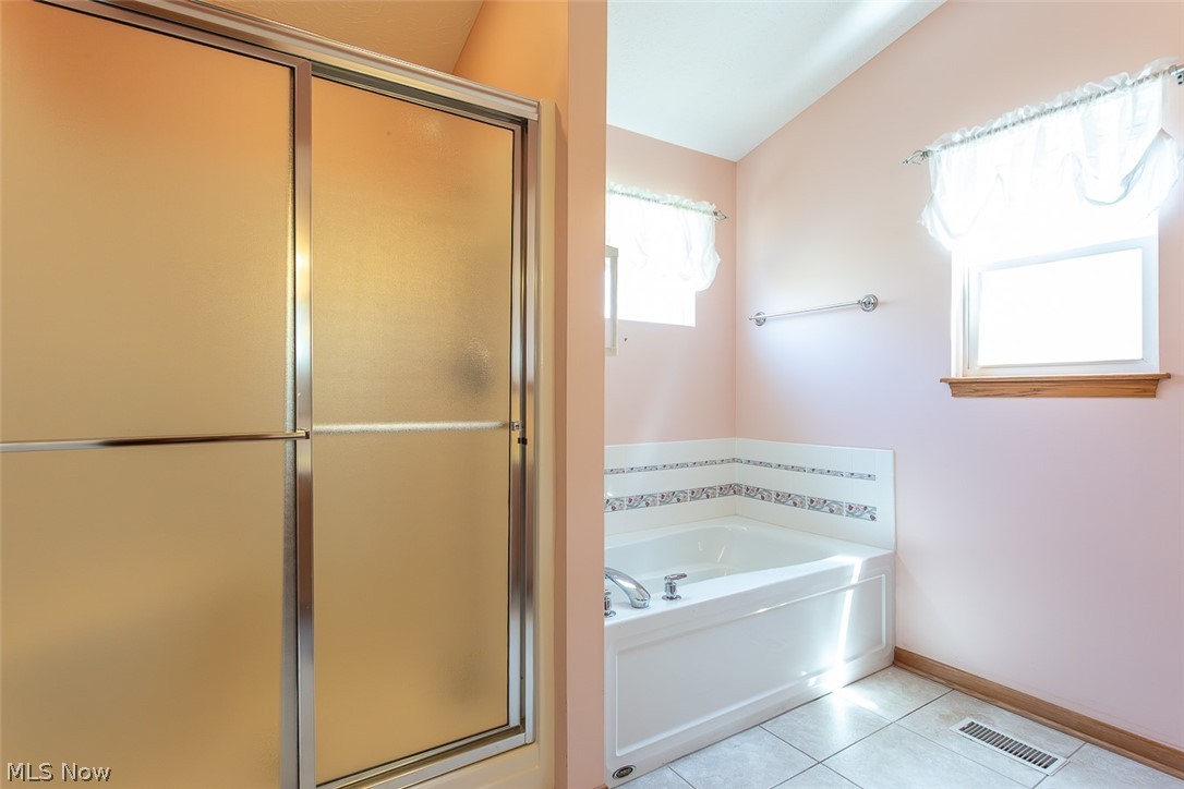 457 Harvest Lane Seven Hills OH 44131