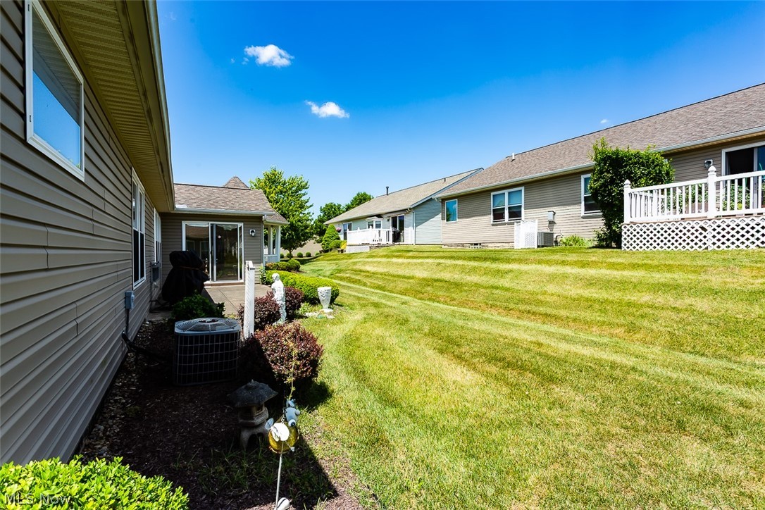 457 Harvest Lane Seven Hills OH 44131