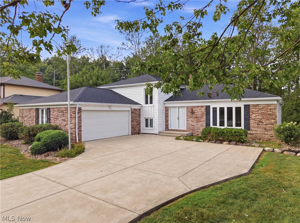 35771 Meadowdale Drive Solon OH 44139