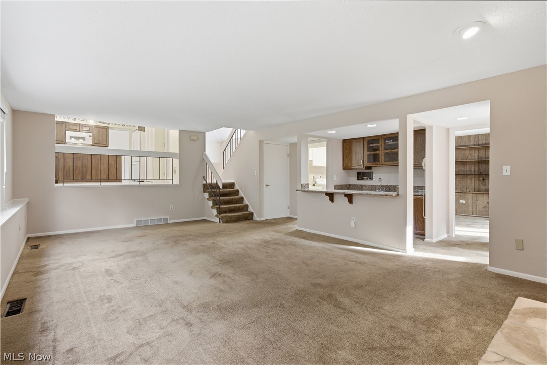 35771 Meadowdale Drive Solon OH 44139