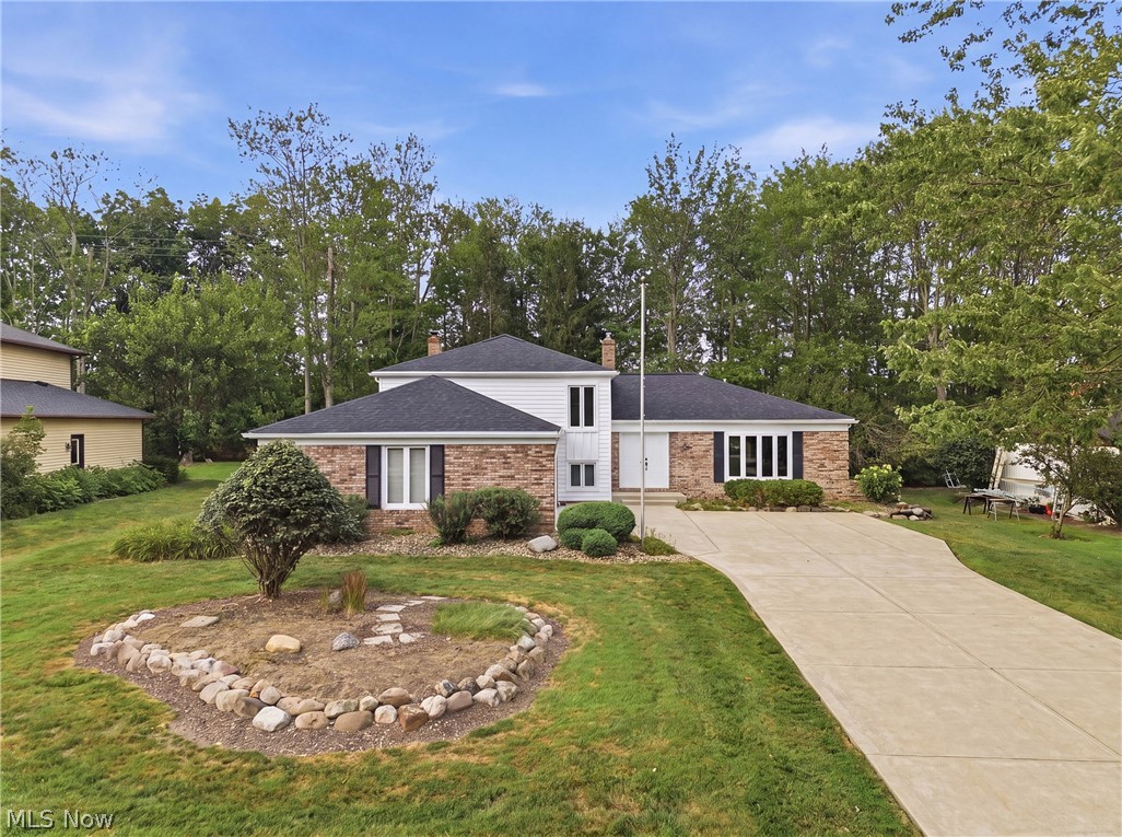 35771 Meadowdale Drive Solon OH 44139