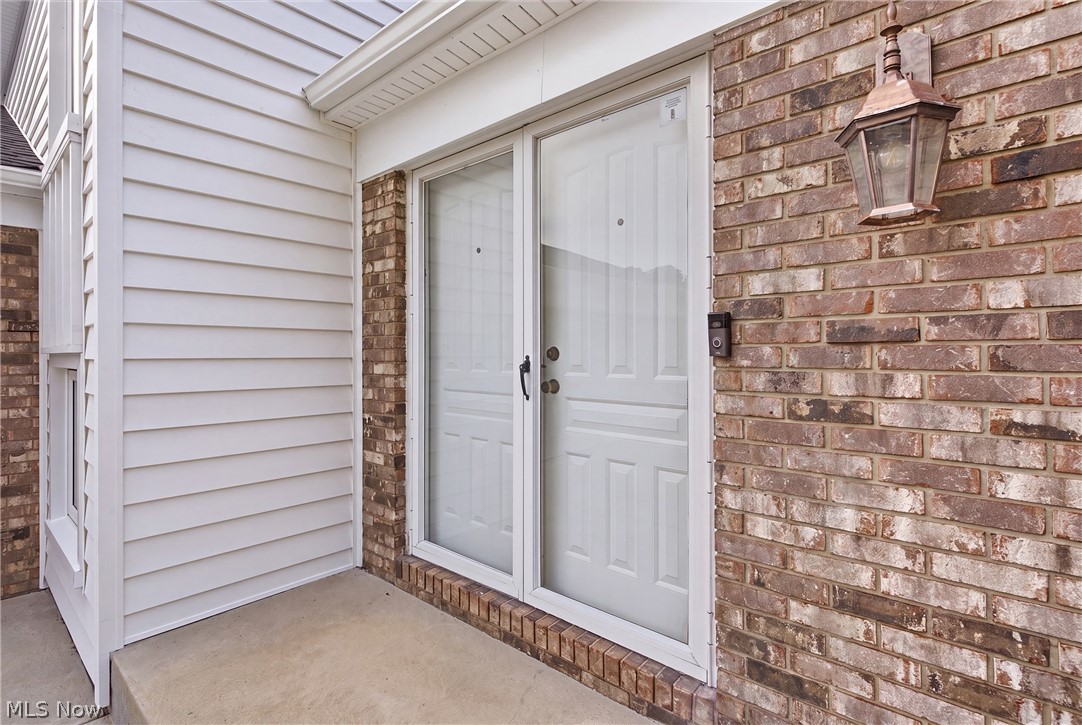35771 Meadowdale Drive Solon OH 44139