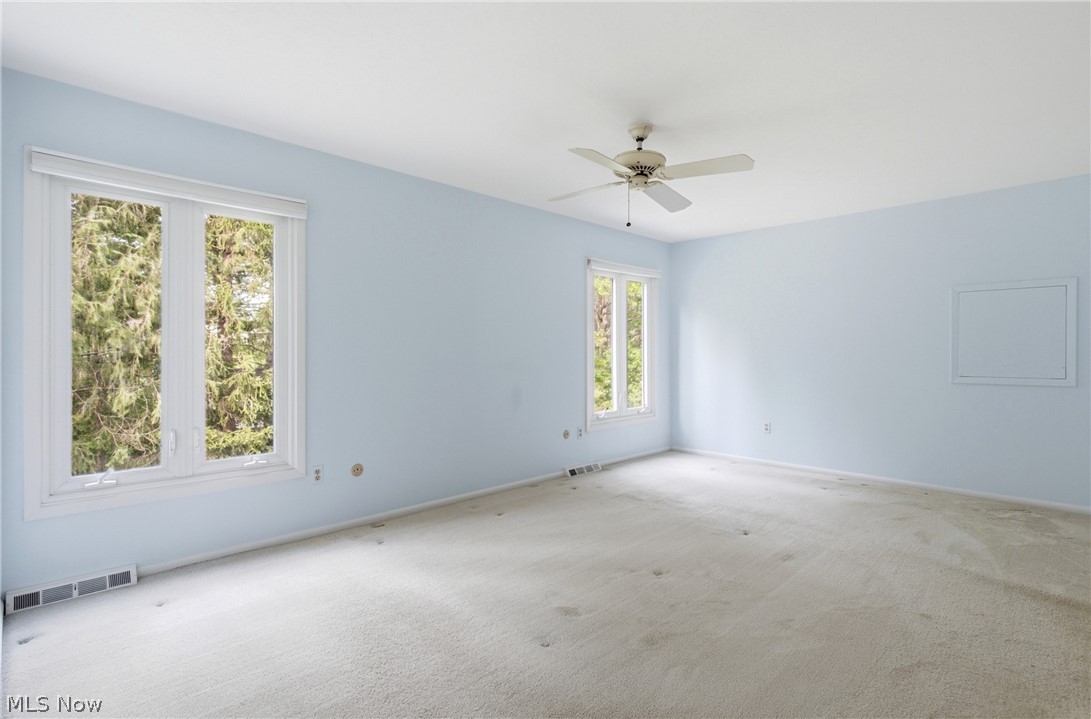 35771 Meadowdale Drive Solon OH 44139