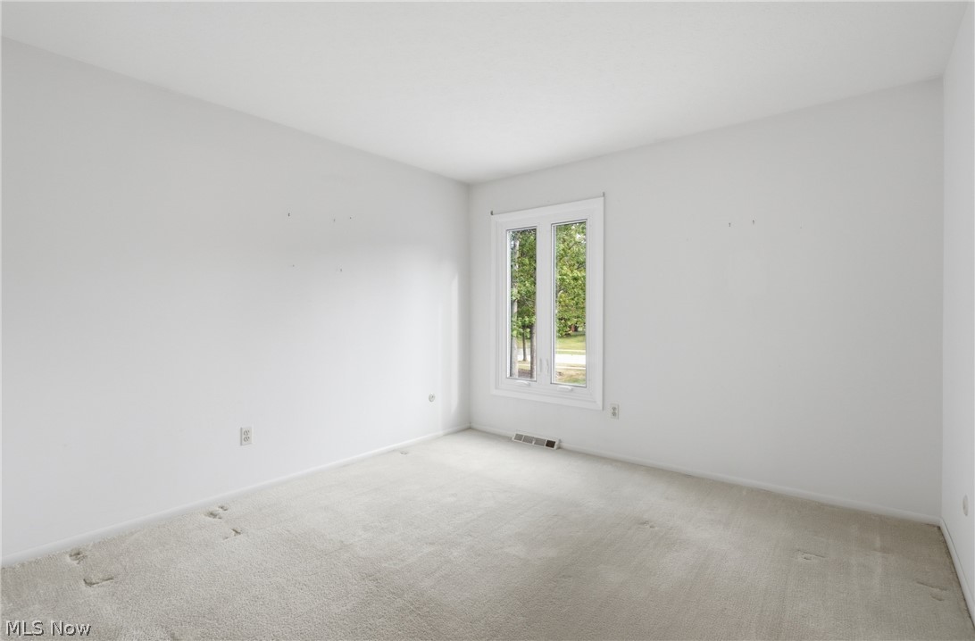 35771 Meadowdale Drive Solon OH 44139
