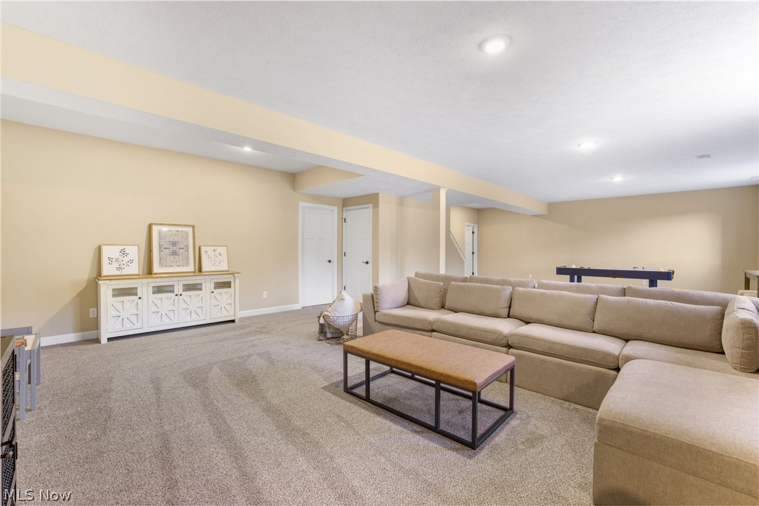 3495 Wicker Street NE Uniontown OH 44721