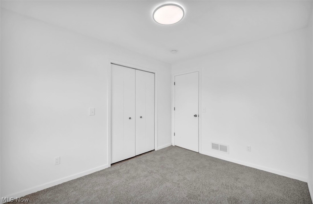 10142 Hillcrest Road Kirtland OH 44094