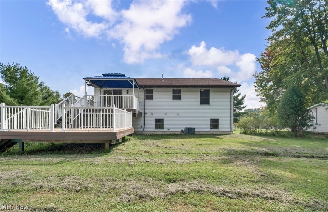 10142 Hillcrest Road Kirtland OH 44094
