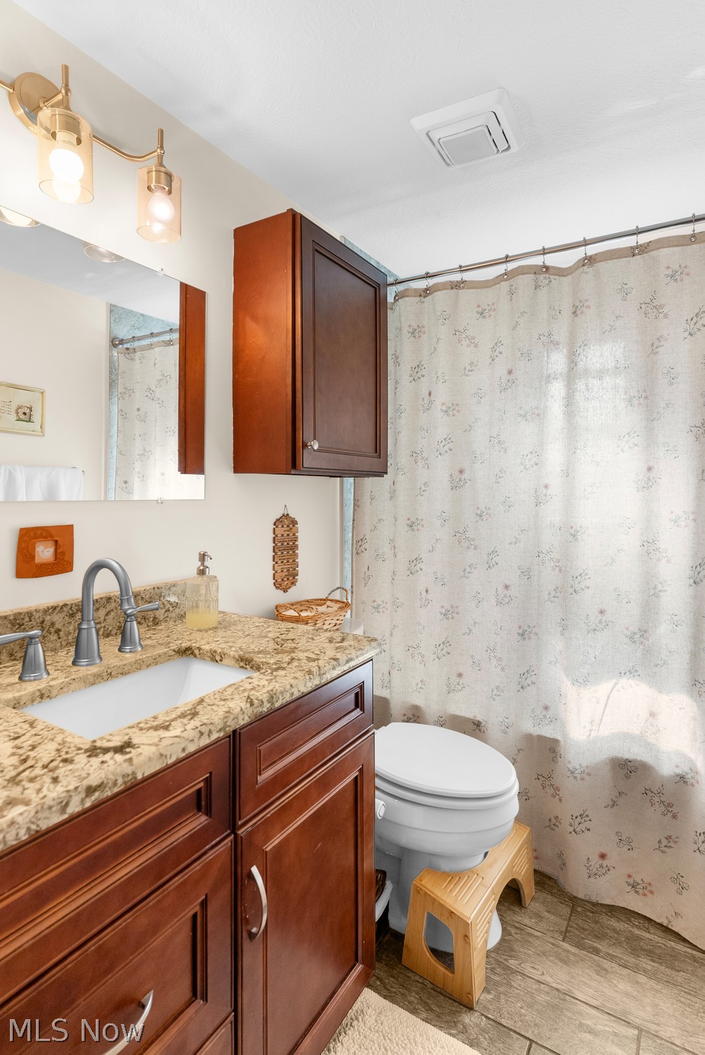 868 Frost Road Streetsboro OH 44241
