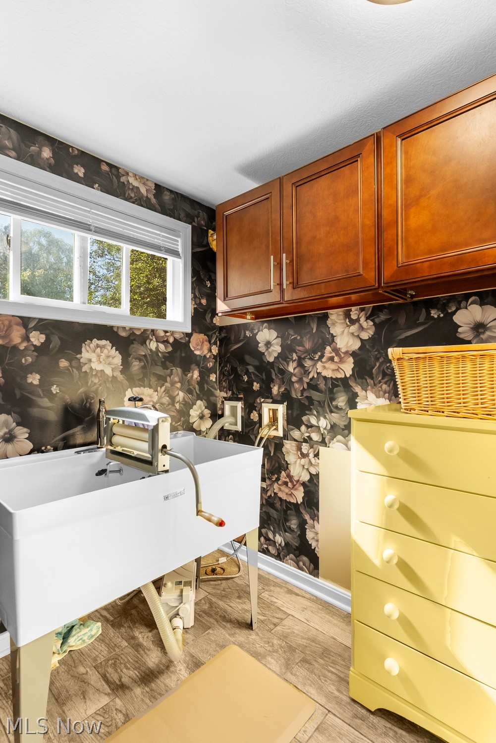 868 Frost Road Streetsboro OH 44241