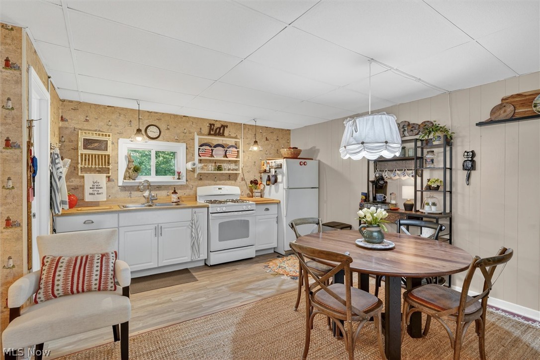 33062 Chestnut Ridge Road North Ridgeville OH 44039