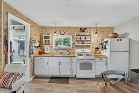 33062 Chestnut Ridge Road North Ridgeville OH 44039