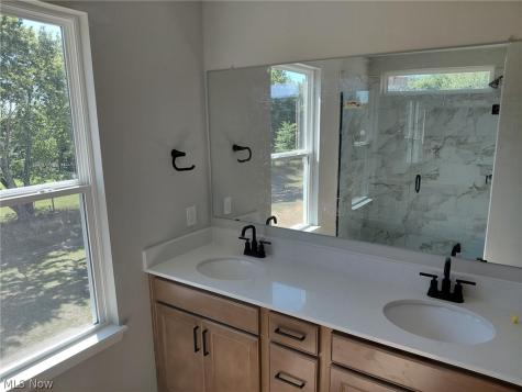 3341 Roberta's Way Stow OH 44224