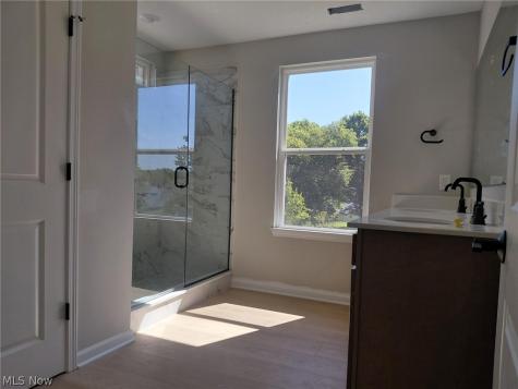 3341 Roberta's Way Stow OH 44224