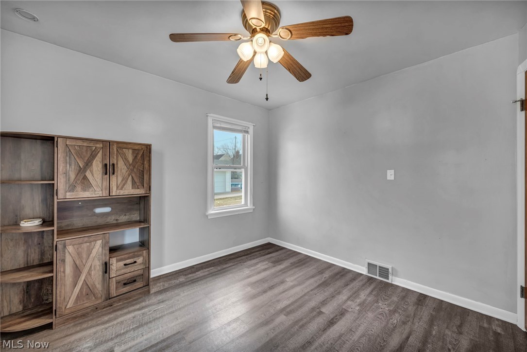 6133 W 54th Street Parma OH 44129