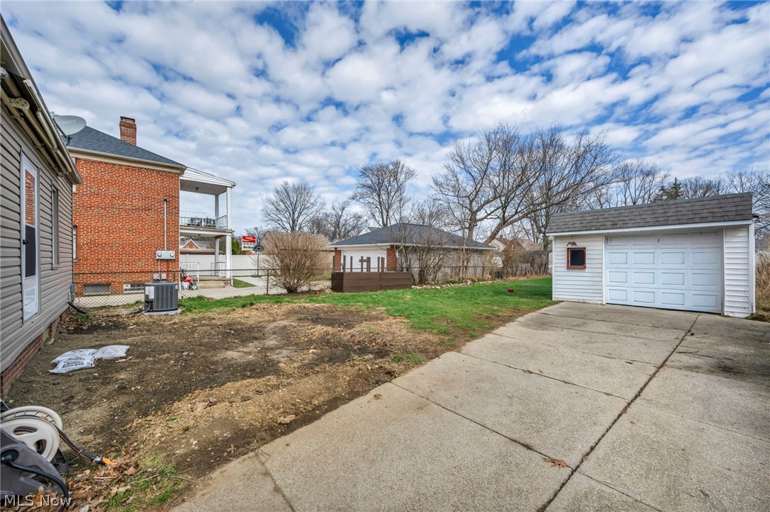 6133 W 54th Street Parma OH 44129