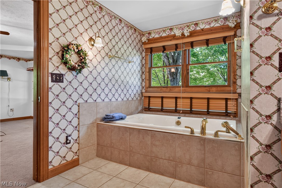 1814 Tische Road Jefferson OH 44047